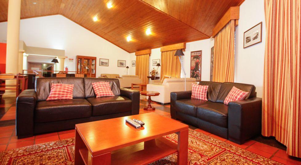 Hotel Teresinha Praia da Vitória المظهر الخارجي الصورة