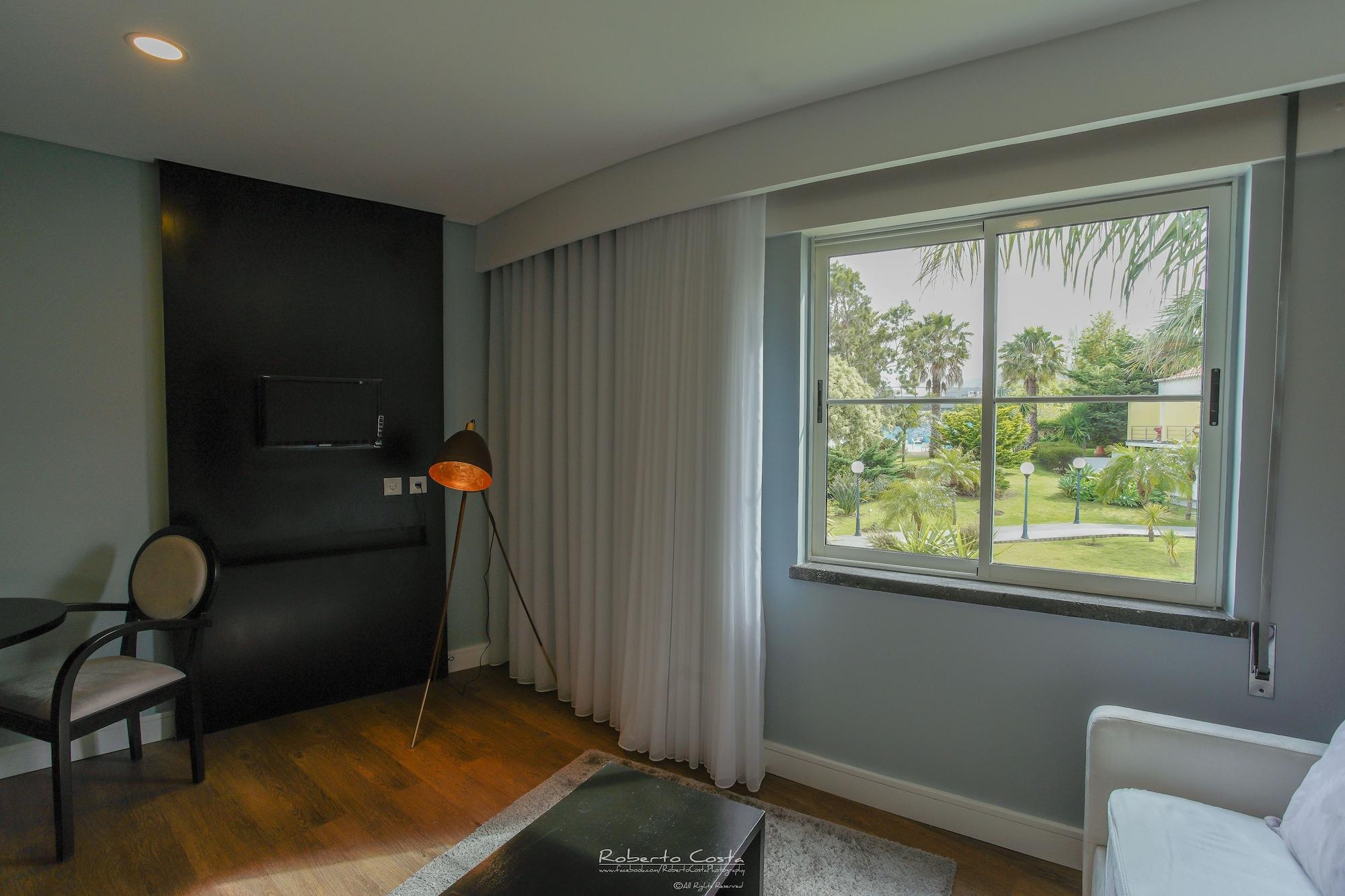 Hotel Teresinha Praia da Vitória المظهر الخارجي الصورة