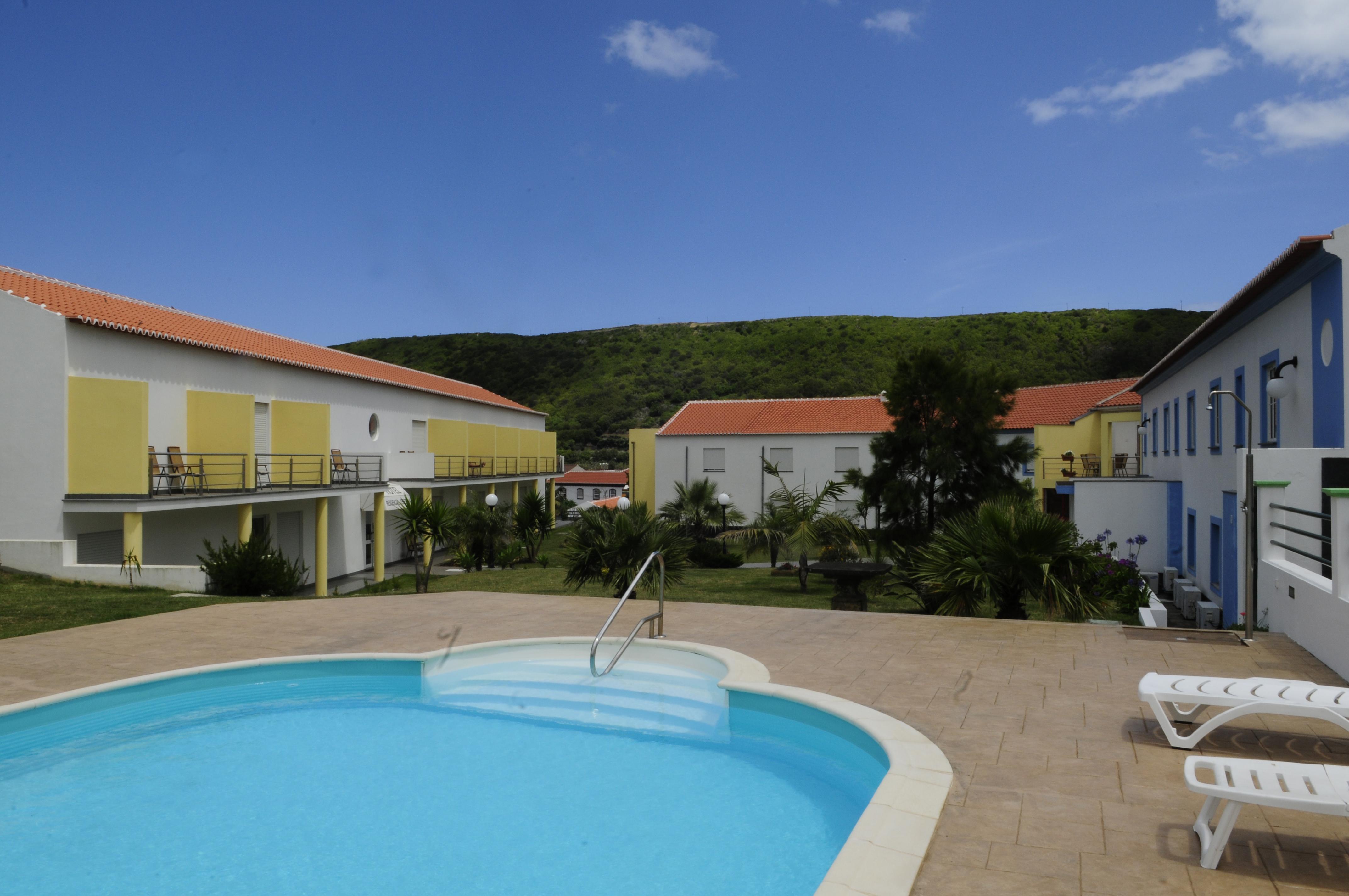 Hotel Teresinha Praia da Vitória المظهر الخارجي الصورة